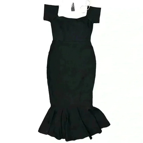 Lulu’s How Much I Care Off-The-Shoulder Dress, Black, size M, NWT - Picture 4 of 6
